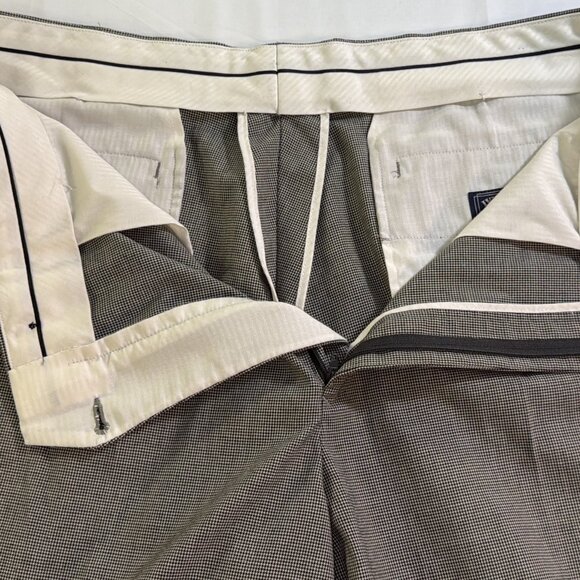 NWOT IVY Crew Slacks-Pants Men's 42X30 Gray Houndstooth Pleated, Creased, Cuffed - Picture 12 of 16